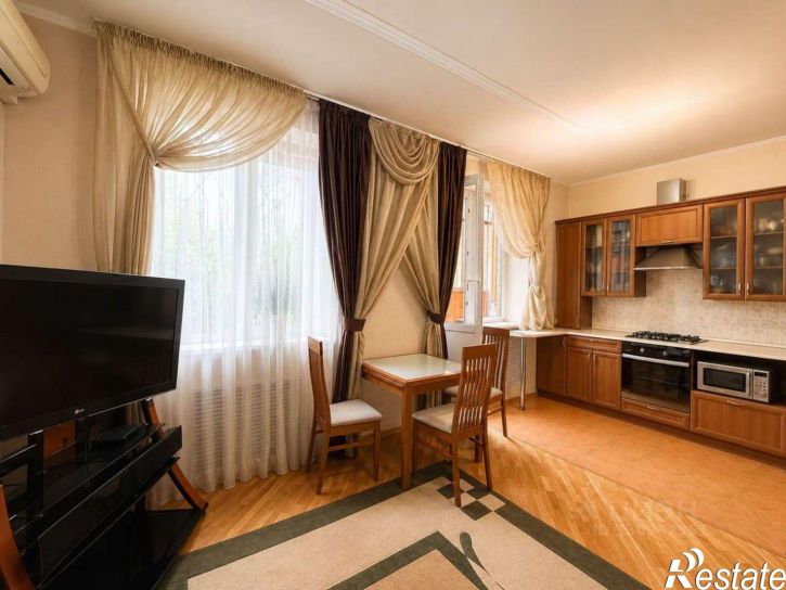 2-комн квартира улица Мира, 40,  д. 40