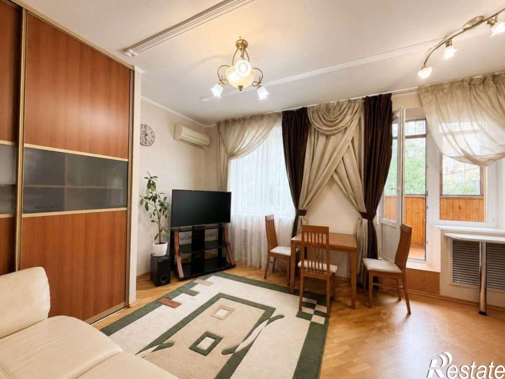 2-комн квартира улица Мира, 40,  д. 40