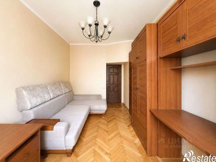2-комн квартира улица Мира, 40,  д. 40