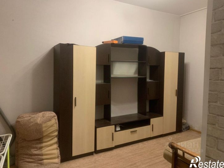 2-комн квартира ул им. Есенина, 82/5,  д. 82/5