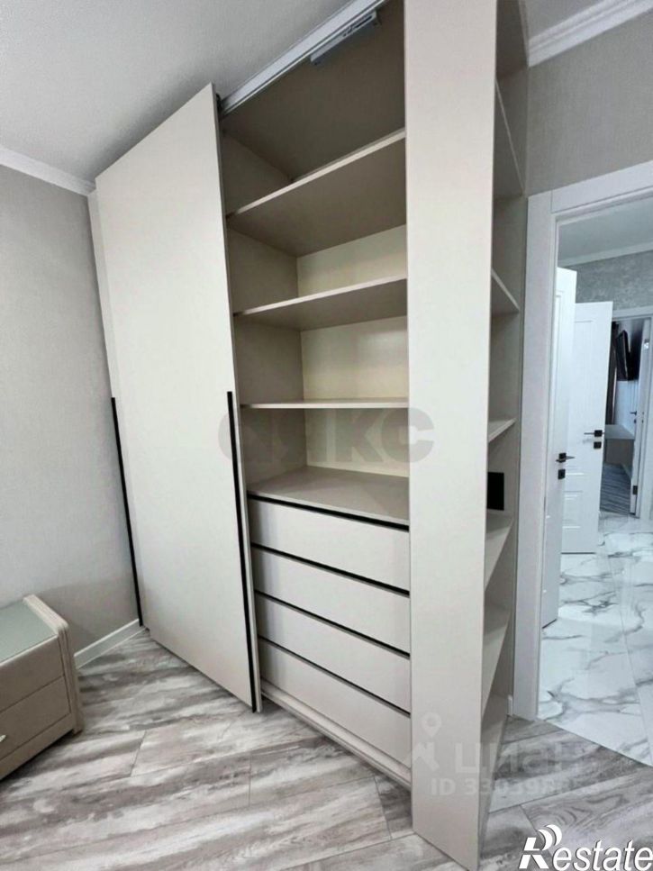 2-комн квартира ул им. Александра Покрышкина, 15/1,  д. 15/1