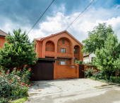 коттедж 417 кв м улица Титова, 57