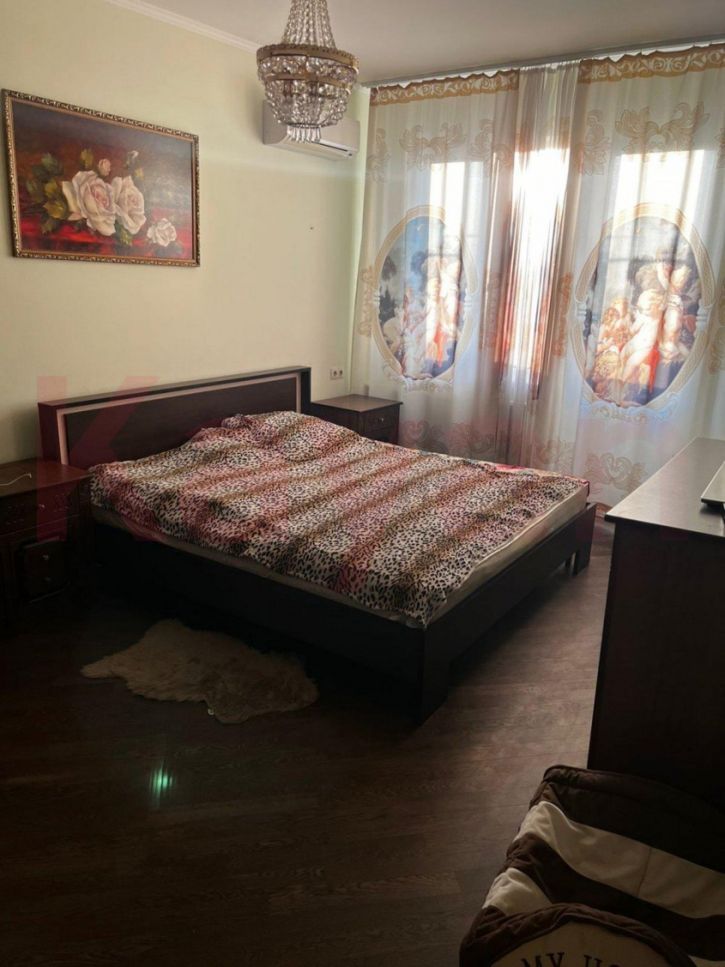 2-комн квартира Зиповская ул.
