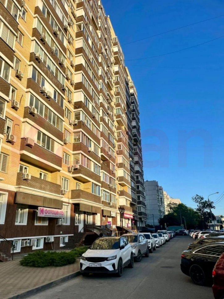 3-комн квартира Уральская ул.