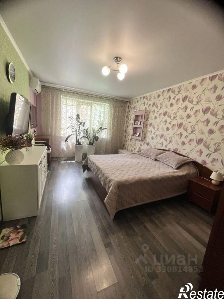 2-комн квартира улица имени Сергея Есенина, 108/9 литА,  д. 108/9 литА