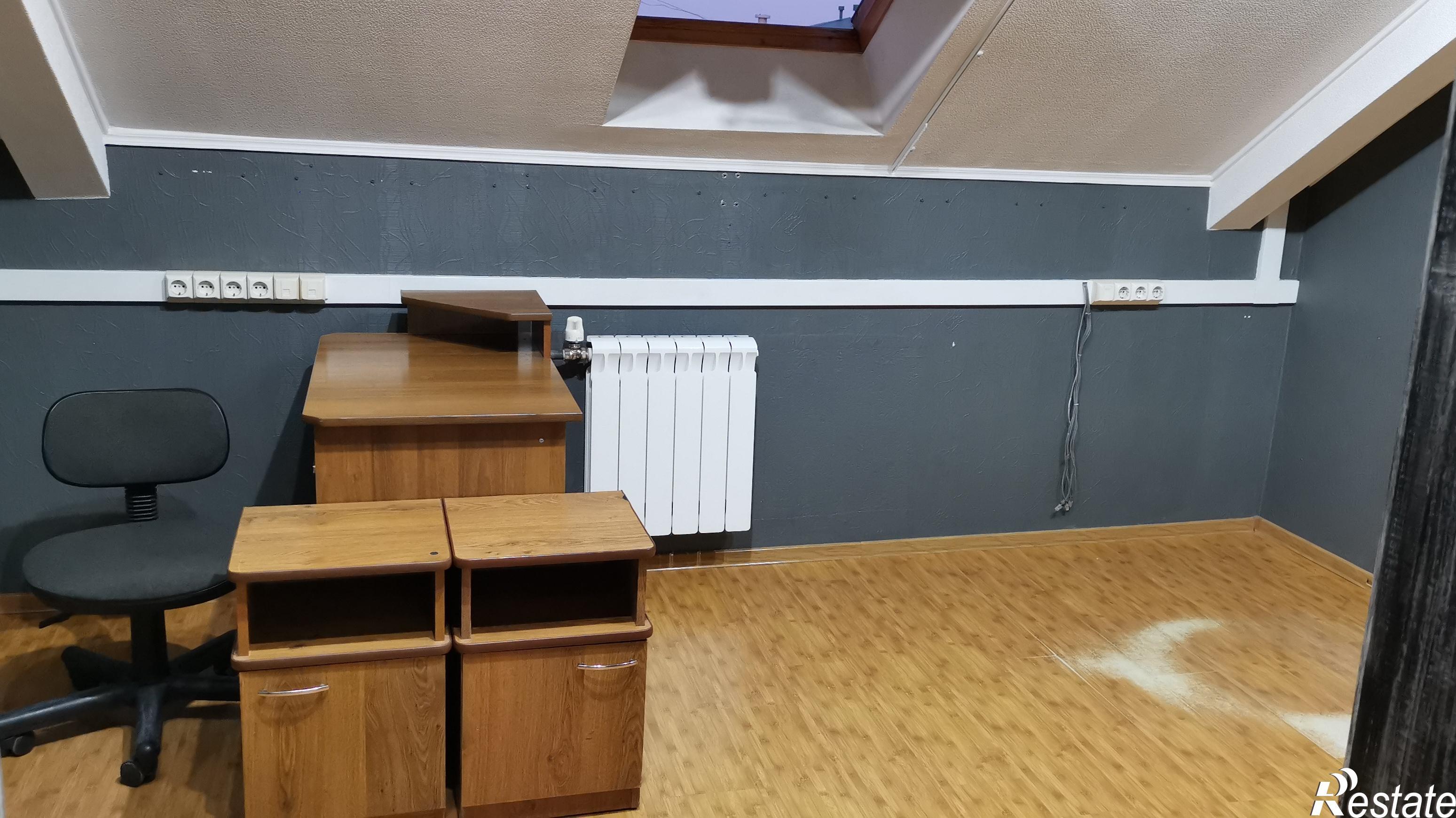 Купить офис, помещение под офис за 4 500 000 рублей на Лузана, 36