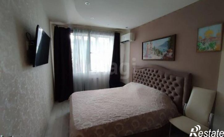 2-комн квартира улица Дунаевского, 5,  д. 5