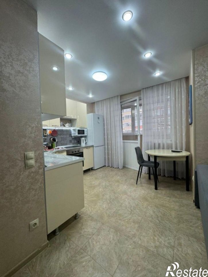 2-комн квартира улица Цезаря Куникова, 24 к2,  д. 24 к2