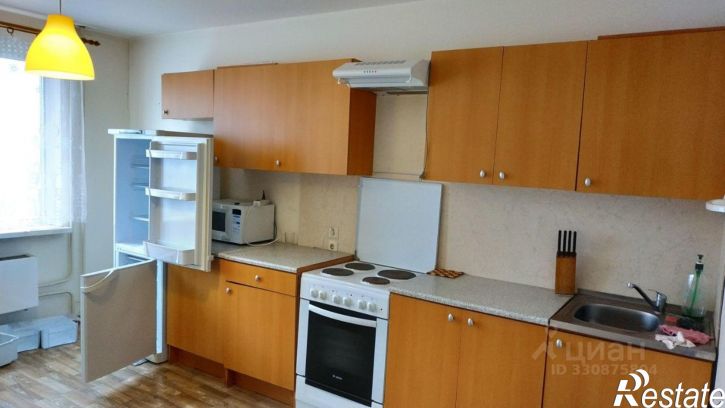 2-комн квартира улица Монтажников, 5,  д. 5