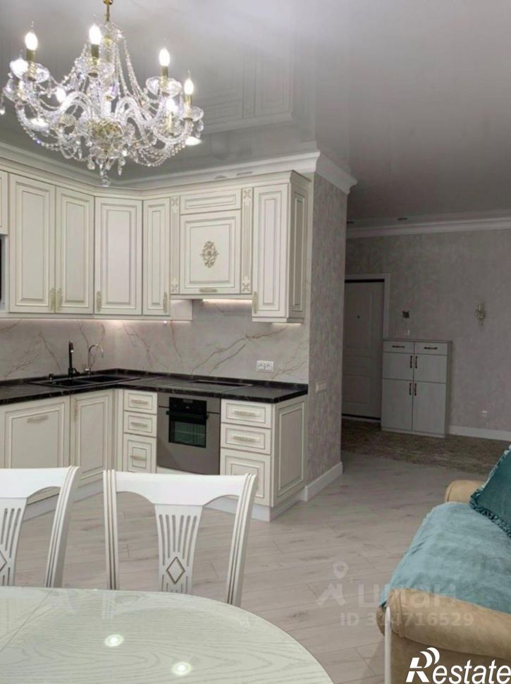 3-комн квартира улица Яна Полуяна, 51/1,  д. 51/1