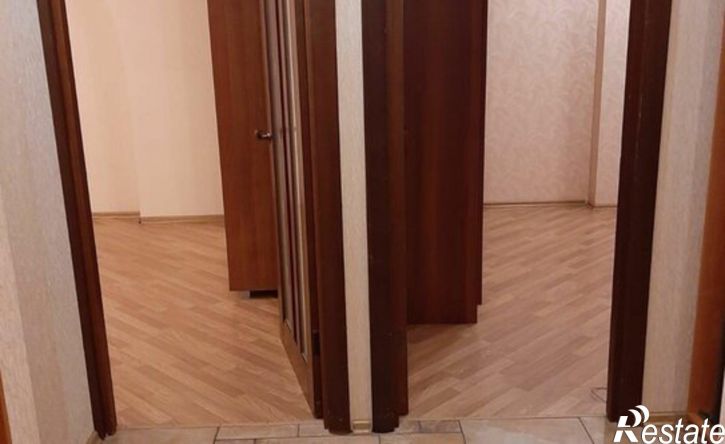 2-комн квартира улица 70 лет Октября, 17,  д. 17