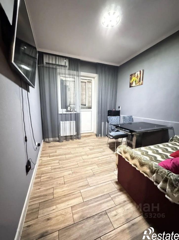2-комн квартира улица Генерала Петрова, 27,  д. 27