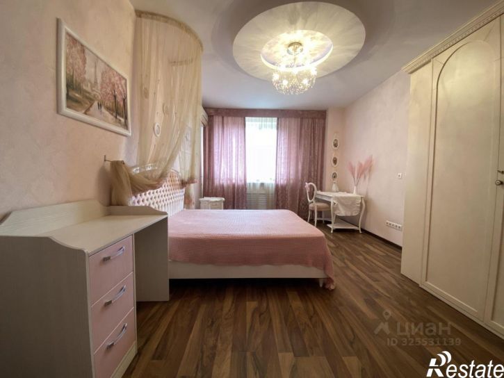 3-комн квартира улица Красина, 9/1,  д. 9/1