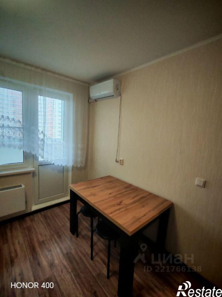 2-комн квартира улица Валерия Гассия, 11,  д. 11