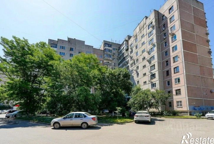 Комната ул им. Думенко, 10,  д. 10