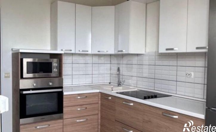1-комн квартира ул им. Селезнева, 4Б,  д. 4Б