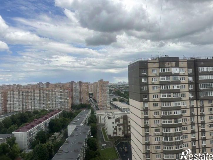 2-комн квартира ул Стахановская, 1/3,  д. 1/3