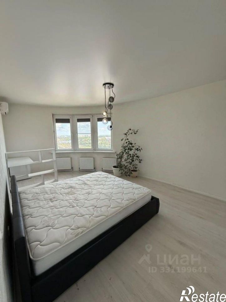2-комн квартира Уральская улица, 75 к1,  д. 75 к1