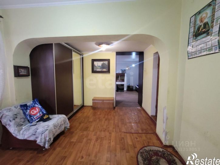 2-комн квартира улица Коммунаров, 98,  д. 98