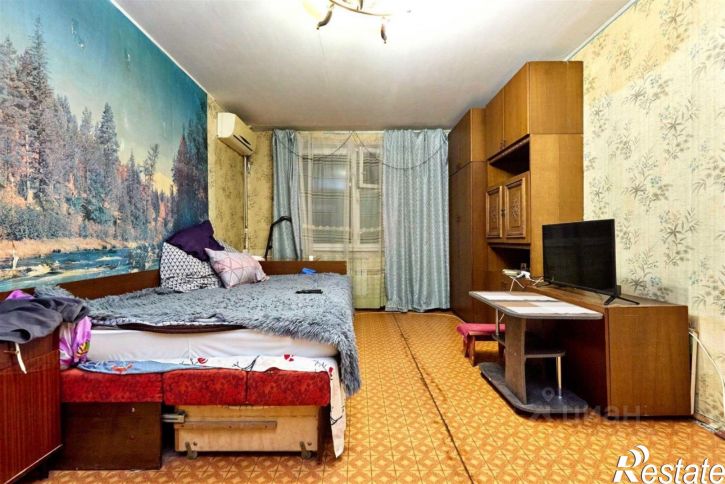 1-комн квартира ул им. 70-летия Октября, 12/1,  д. 12/1