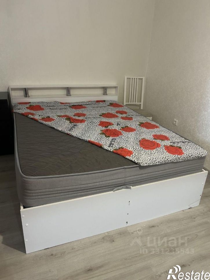 1-комн квартира ул им. Героя Яцкова И.В., 8,  д. 8