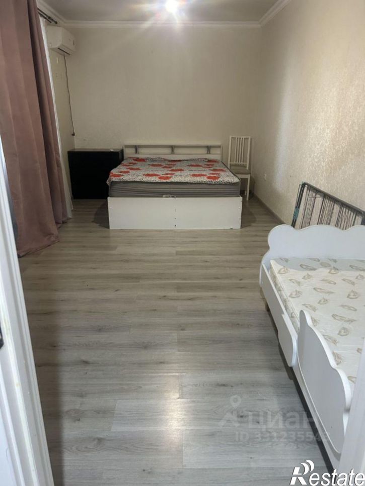 1-комн квартира ул им. Героя Яцкова И.В., 8,  д. 8