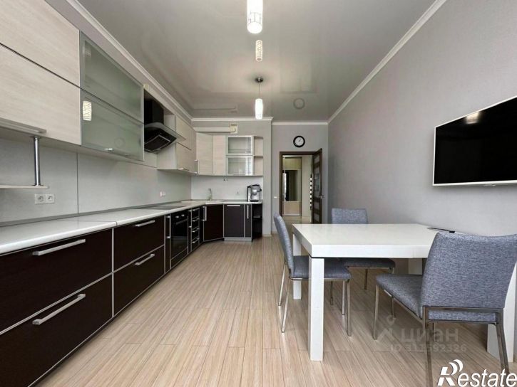 3-комн квартира Кожевенная улица, 54/2,  д. 54/2