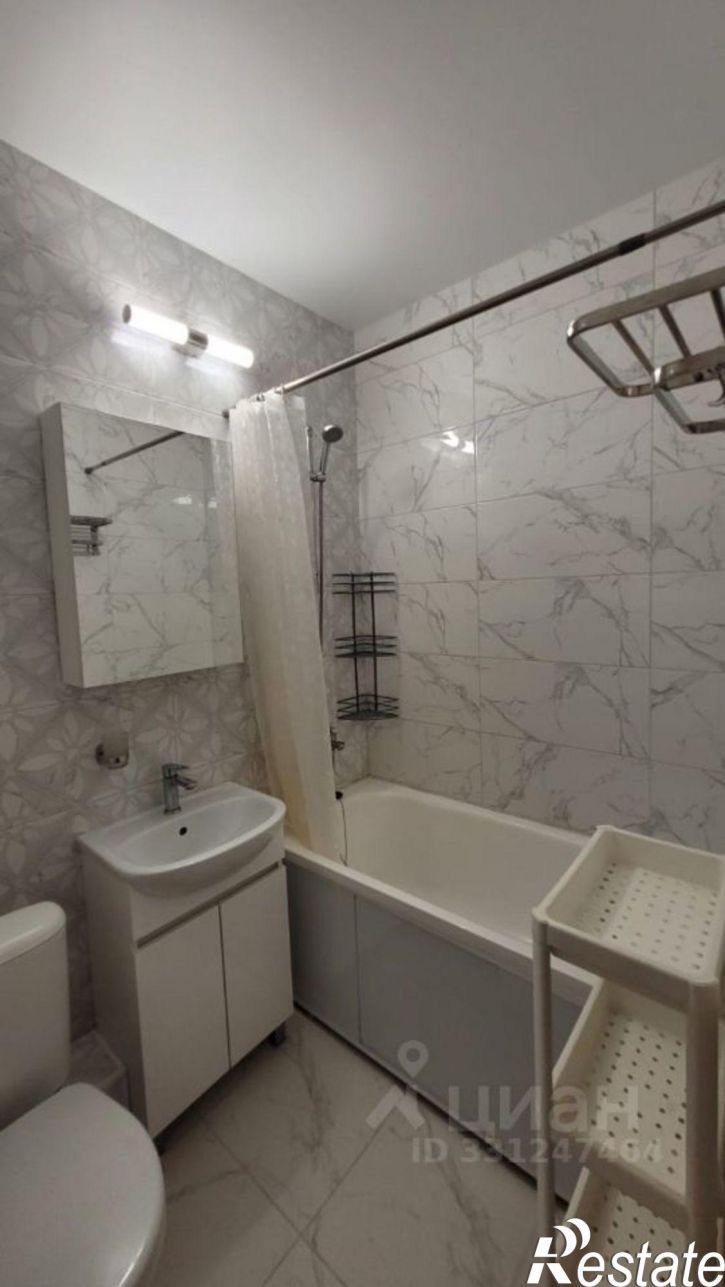 1-комн квартира ул им. Котлярова Н.С., 32,  д. 32