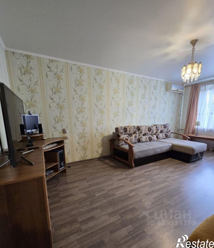 2-комн квартира ул Симферопольская, 18,  д. 18