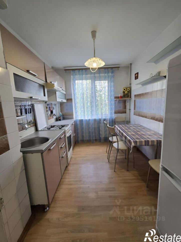 2-комн квартира ул Симферопольская, 18,  д. 18