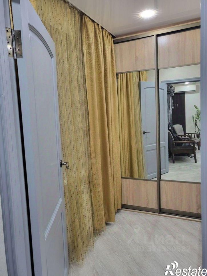 4-комн квартира улица Жлобы, 1/1,  д. 1/1