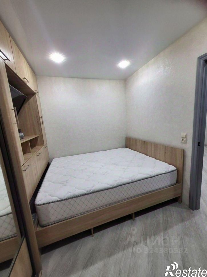 4-комн квартира улица Жлобы, 1/1,  д. 1/1