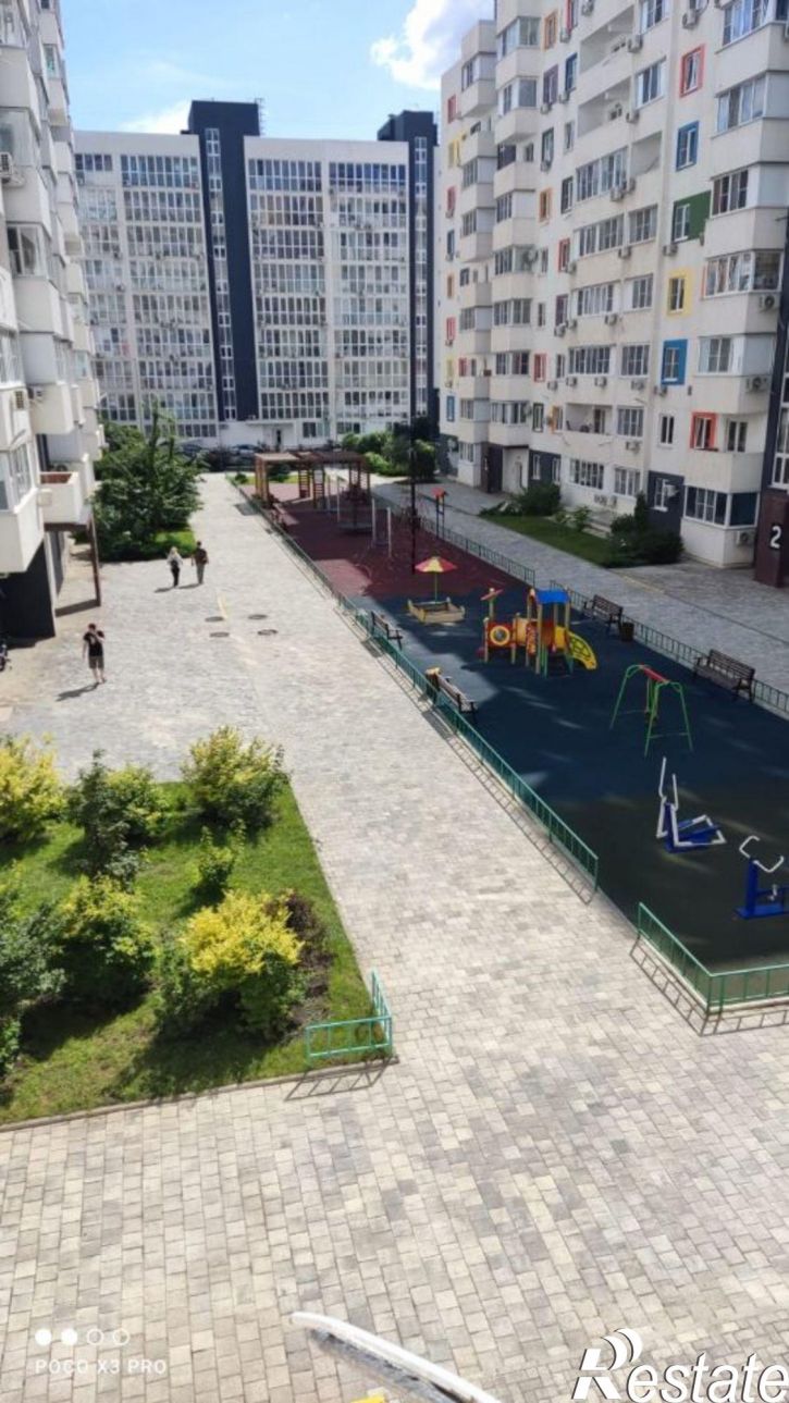 2-комн квартира ул им. Даниила Смоляна, 80,  д. 80