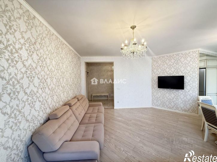 3-комн квартира ул Артезианская, 8,  д. 8