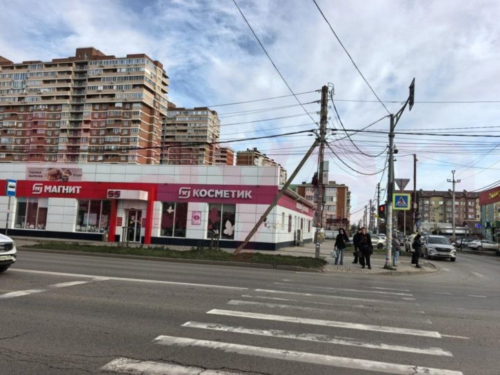 Торговое помещение Российская ул.