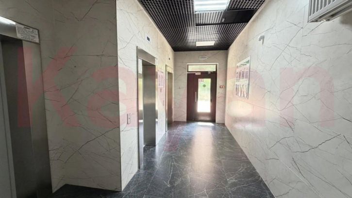 2-комн квартира Домбайская ул.