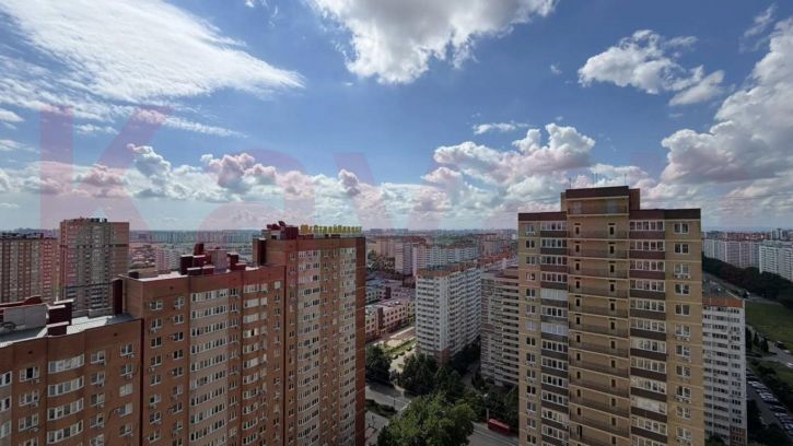 2-комн квартира Домбайская ул.