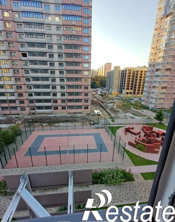2-комн квартира Героя Владислава Посадского, 17к2