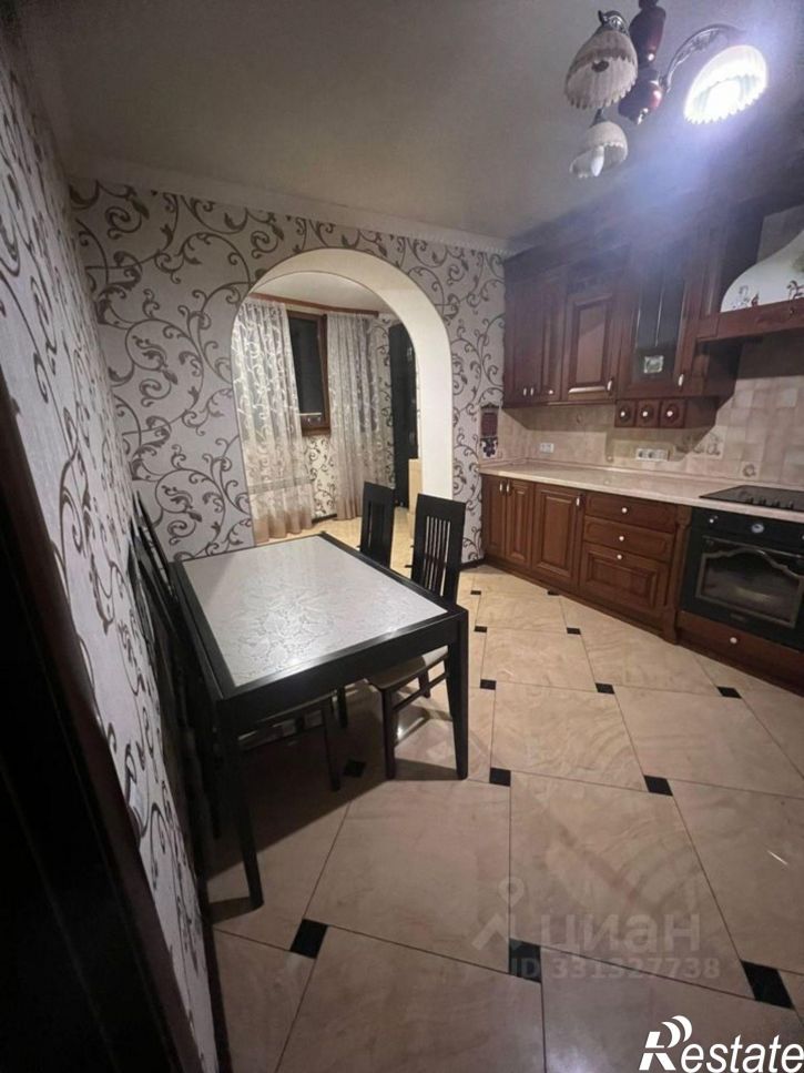 3-комн квартира улица Мачуги, 6,  д. 6