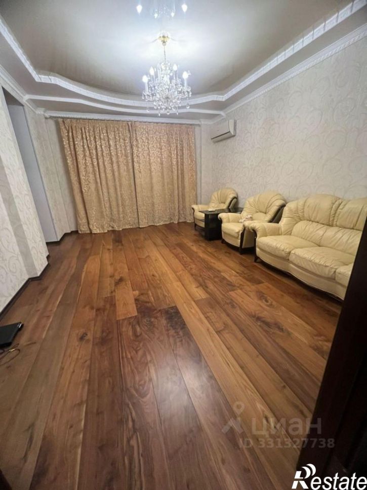 3-комн квартира улица Мачуги, 6,  д. 6