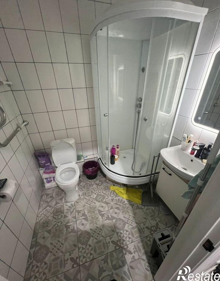 2-комн квартира улица имени Генерала Корнилова, 9,  д. 9