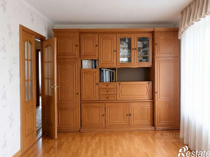 3-комн квартира Тепличная улица, 33,  д. 33