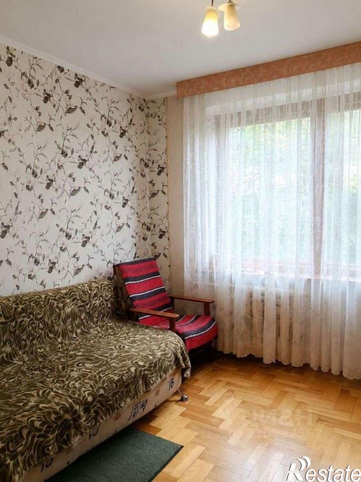 3-комн квартира Тепличная улица, 33,  д. 33