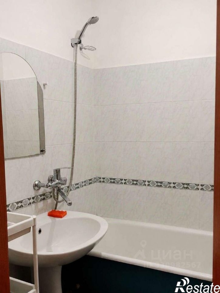 3-комн квартира Тепличная улица, 33,  д. 33
