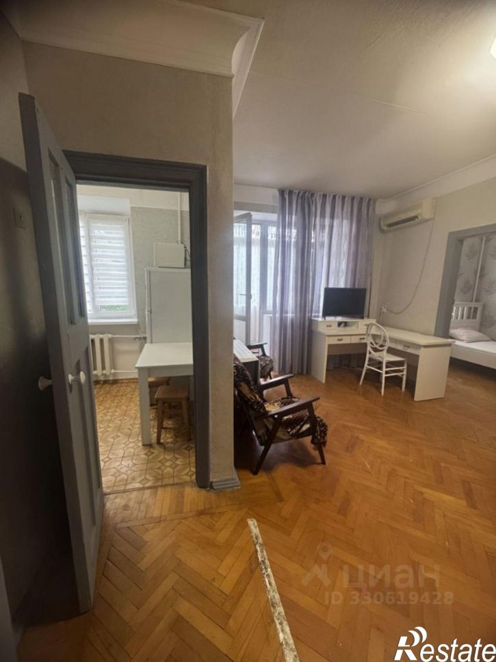 2-комн квартира Южная улица, 21,  д. 21