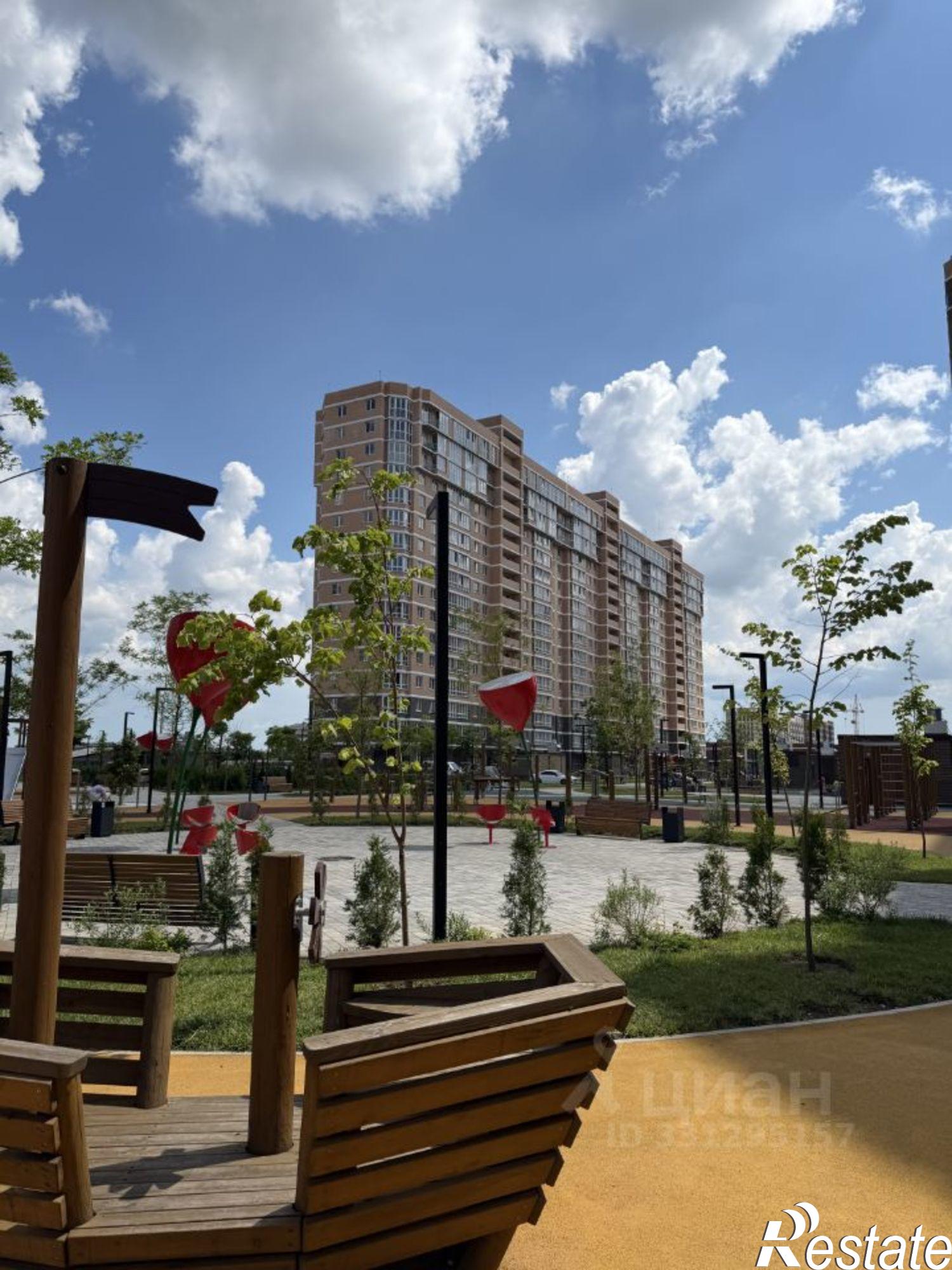 Сдать гараж, место в паркинге за 2 444 рублей на микрорайон 2-я Площадка