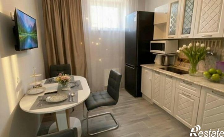 2-комн квартира улица Генерала Петрова, 33,  д. 33