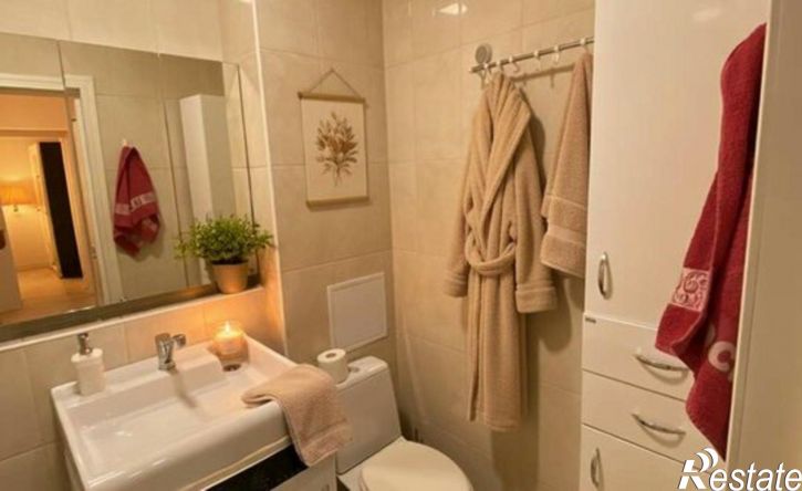 2-комн квартира улица Генерала Петрова, 33,  д. 33