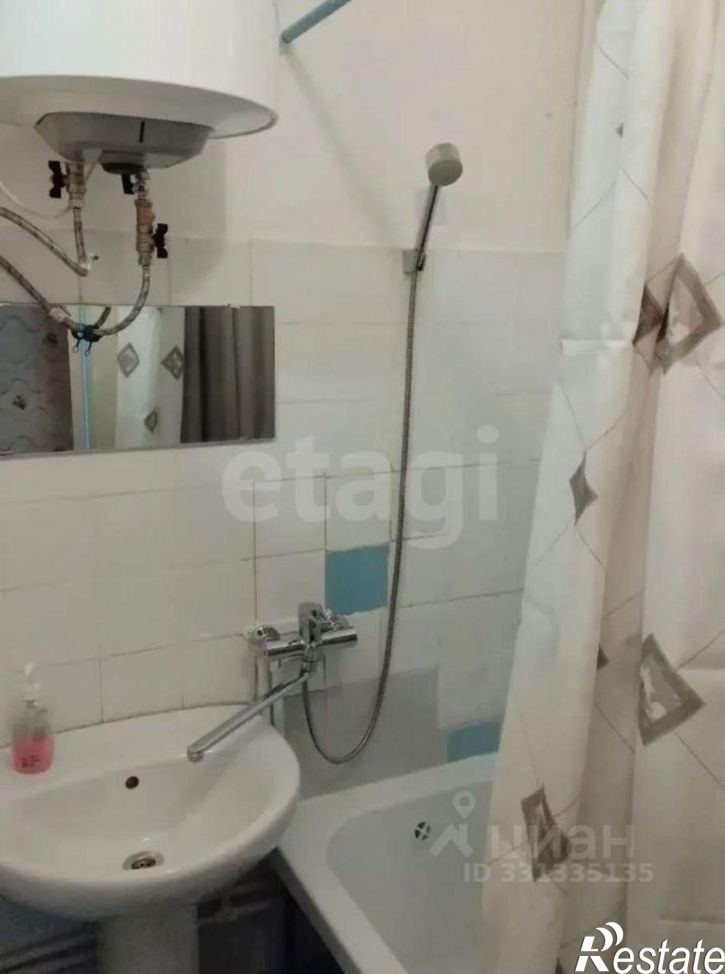 2-комн квартира улица Братьев Дроздовых, 14,  д. 14
