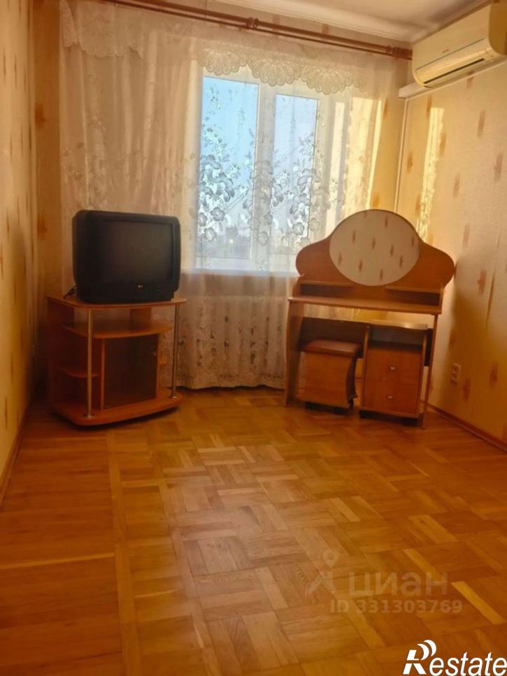 3-комн квартира ул Трудовой Славы, 44,  д. 44